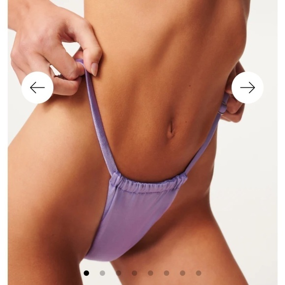 Good American Shine Ruch Perfect
Fit Bikini Bottom in Lilac Size 2 - Picture 7 of 7